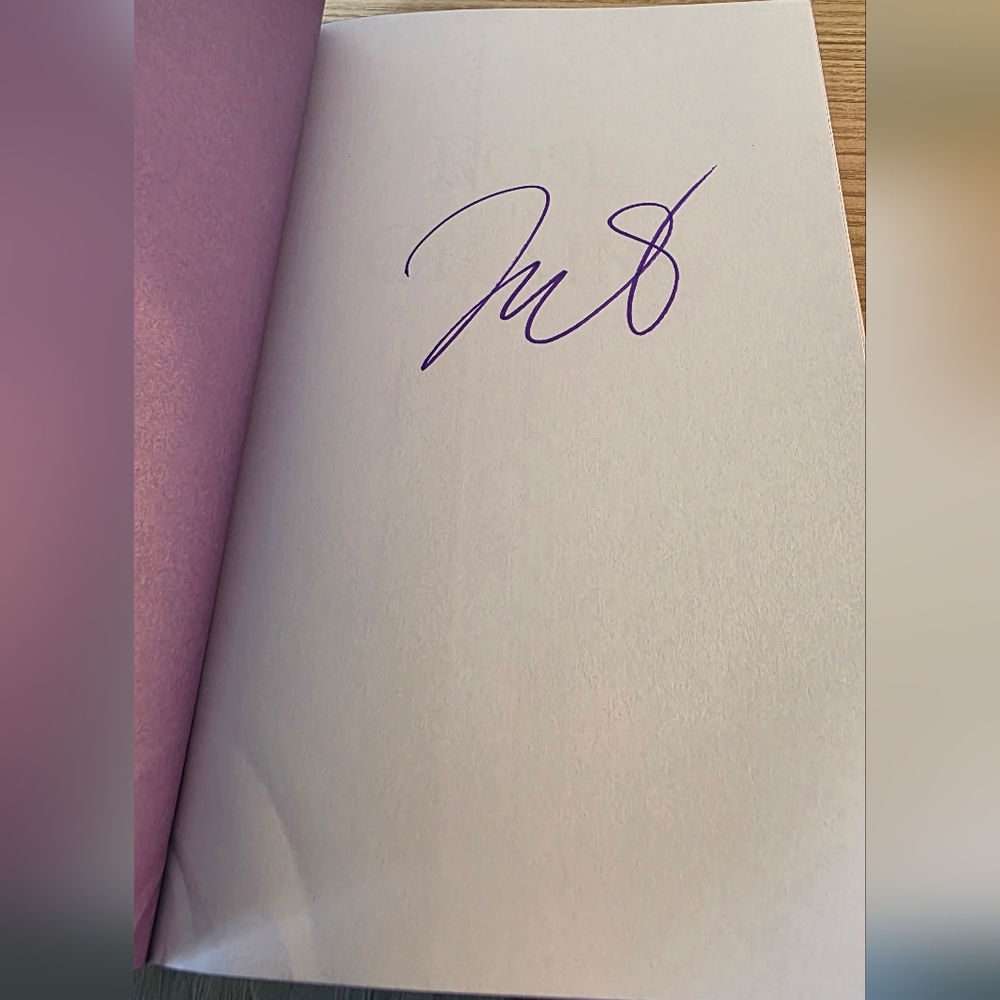 HAND SIGNED! Rose in Chains Delux Edition  by Julie Soto - Picture 2 of 6